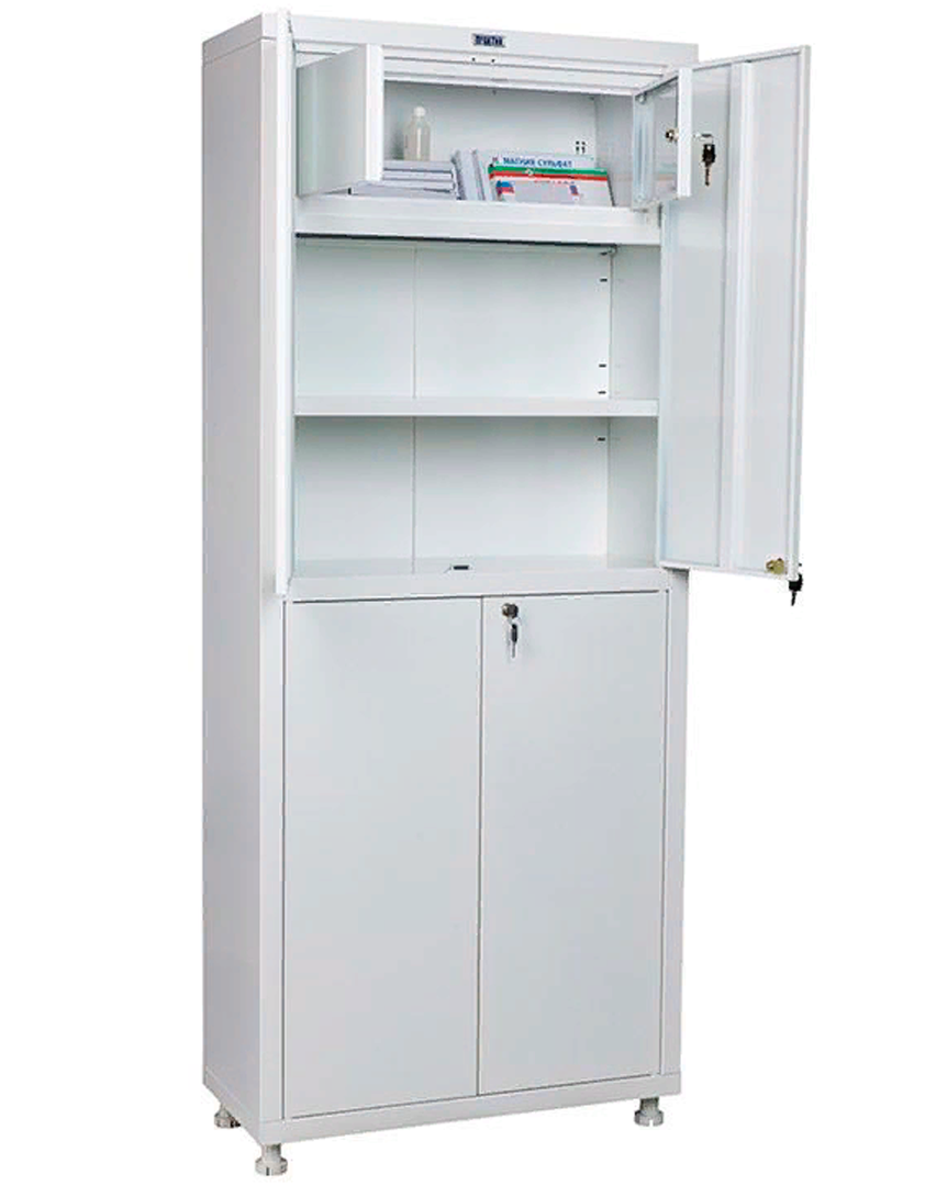 Медицинский шкаф с установленным трейзером